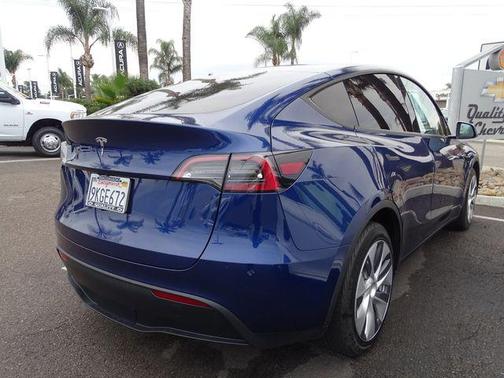 2023 Tesla Model Y RWD