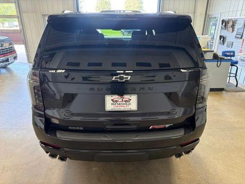 Dark Ash Metallic 2026 Chevrolet Suburban RST
