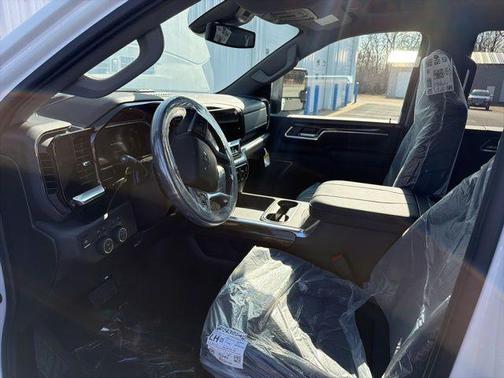 2026 Chevrolet Silverado 3500 LT