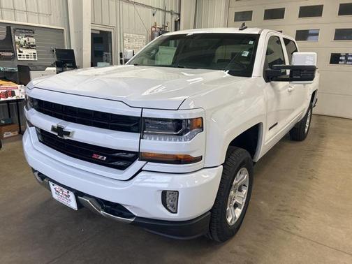 2017 Chevrolet Silverado 1500 2LT