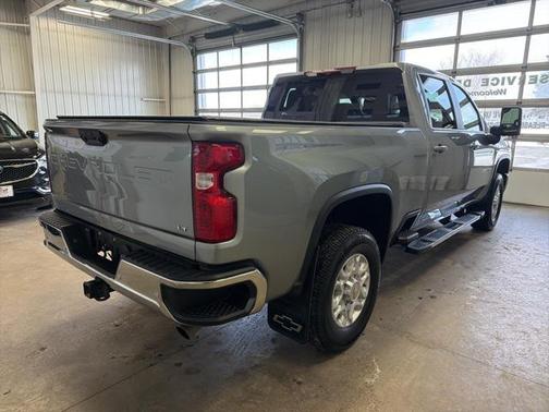 2025 Chevrolet Silverado 3500 LT
