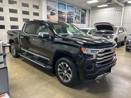 2022 Chevrolet Silverado 1500 High Country