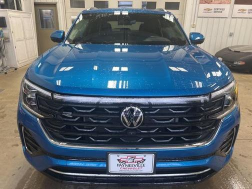 2024 Volkswagen Atlas Cross Sport 2.0T SEL Premium