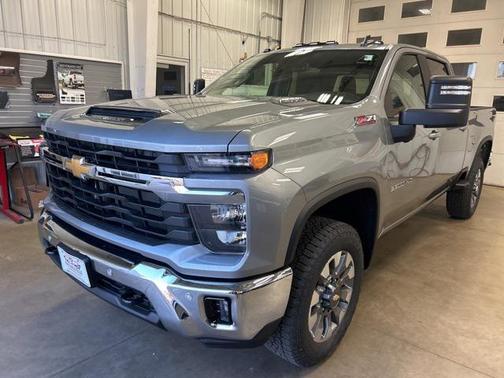 2025 Chevrolet Silverado 3500 LT