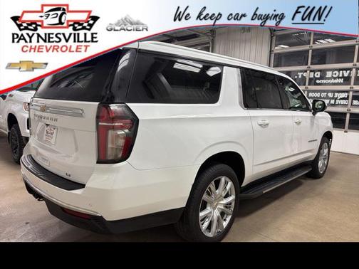 2024 Chevrolet Suburban LT