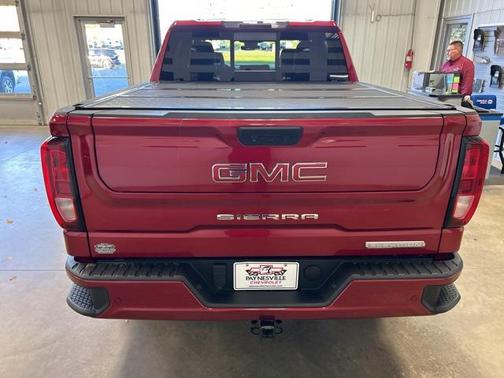 2022 GMC Sierra 1500 Elevation