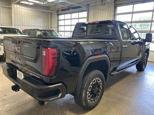 2024 GMC Sierra 3500 Denali