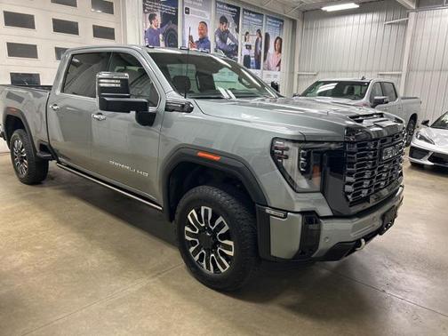 2025 GMC Sierra 3500 Denali