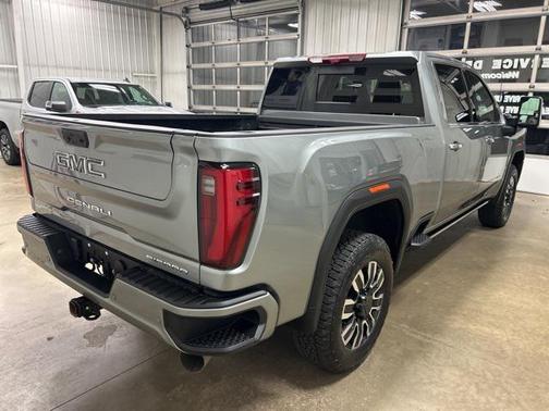 2025 GMC Sierra 3500 Denali