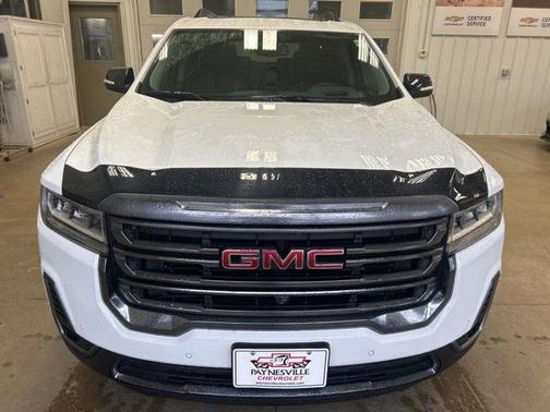 2023 GMC Acadia AWD AT4