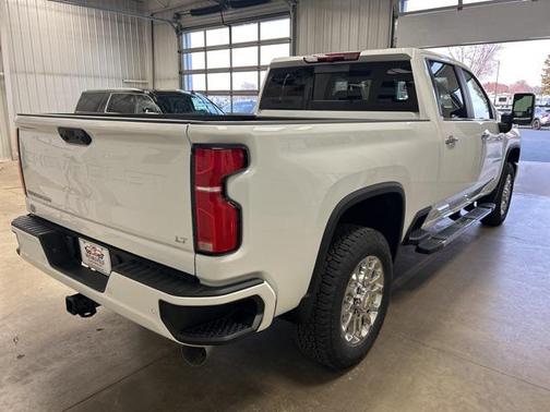 2025 Chevrolet Silverado 3500 LT