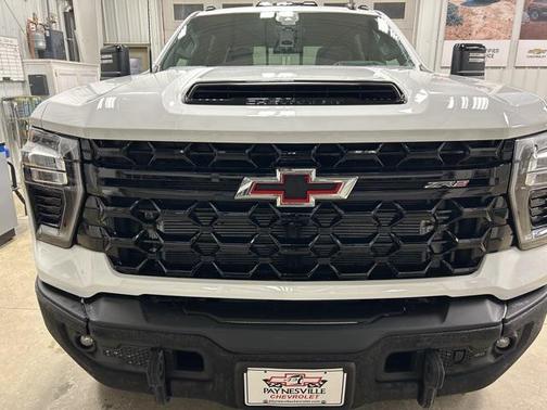 2024 Chevrolet Silverado 2500 4WD Crew Cab Standard Bed ZR2