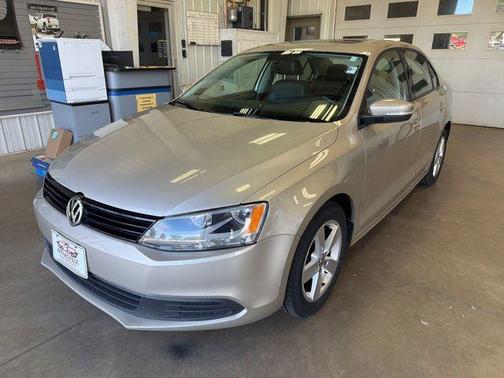 Pewter 2012 Volkswagen Jetta TDI