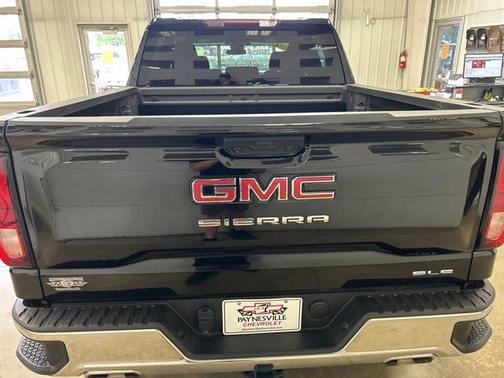 2024 GMC Sierra 1500 SLE