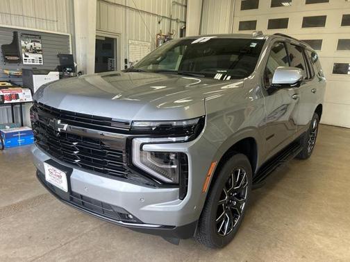 2025 Chevrolet Tahoe 4WD RST