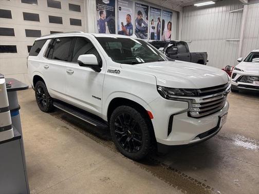 2022 Chevrolet Tahoe 4WD High Country
