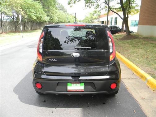 2018 Kia Soul Base