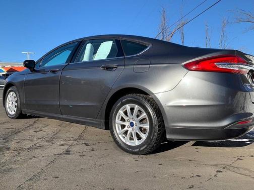 Magnetic 2018 Ford Fusion S
