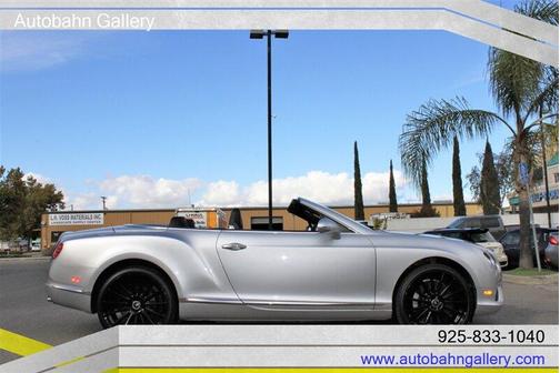 Photo 4 of 32 of 2013 Bentley Continental GTC V8