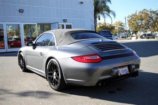 2012 Porsche 911 Carrera 4 GTS