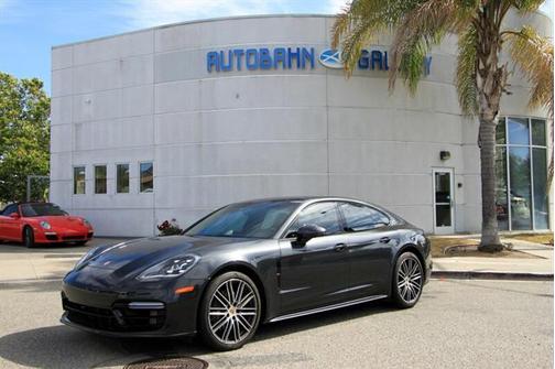 2018 Porsche Panamera 4S