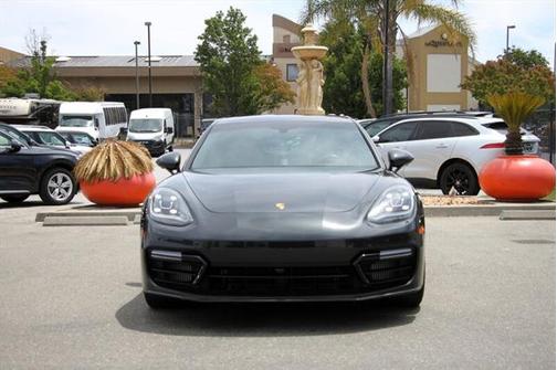 2018 Porsche Panamera 4S