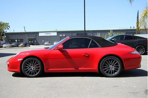 2011 Porsche 911 Carrera GTS