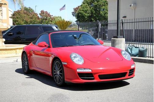 2011 Porsche 911 Carrera GTS