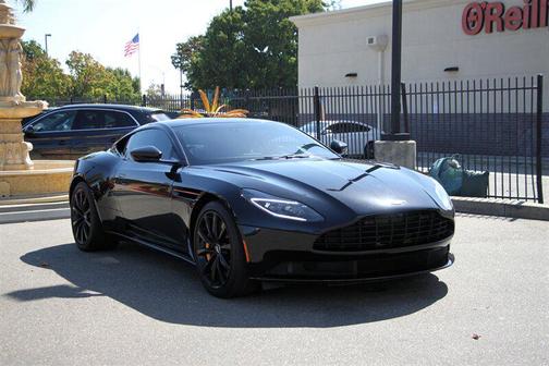 2018 Aston Martin DB11 V8