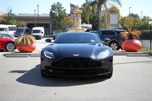 2018 Aston Martin DB11 V8
