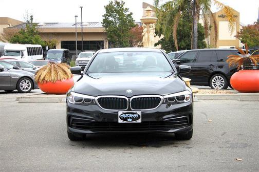 2019 BMW 530e iPerformance