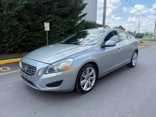 2011 Volvo S60 T6