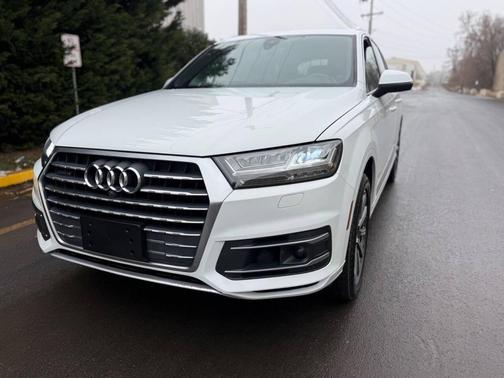 2017 Audi Q7 3.0T Premium