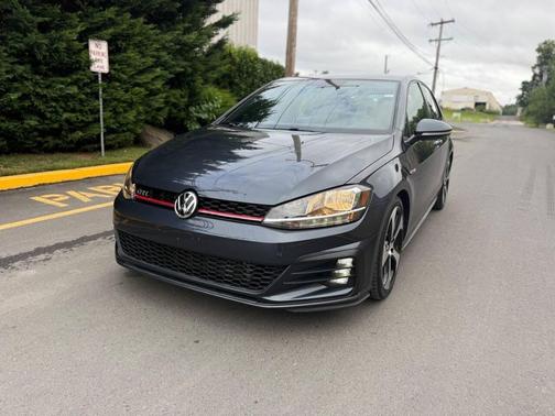 2018 Volkswagen Golf GTI 2.0T S 4-Door
