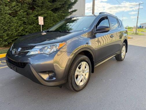 2014 Toyota RAV4 LE