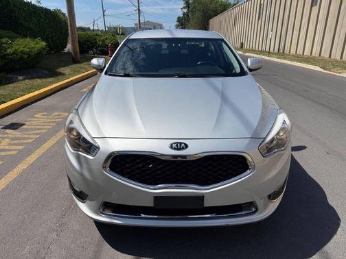 Silky Silver Metallic 2016 Kia Cadenza Base 4dr Sedan