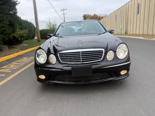 2005 Mercedes-Benz E-Class E 55 AMG 4dr Sedan