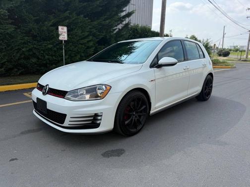 2017 Volkswagen Golf GTI 2.0T S 4-Door