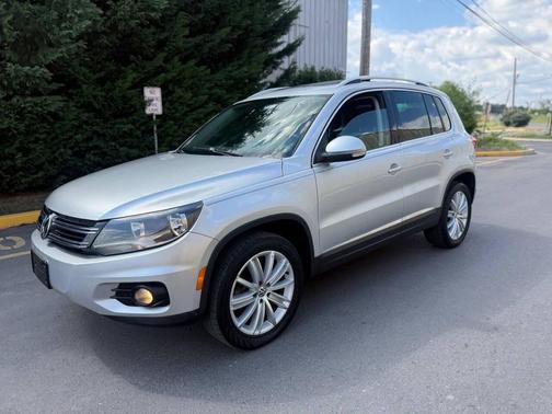 2015 Volkswagen Tiguan 4MOTION Auto SEL