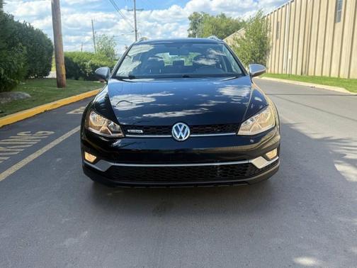 2017 Volkswagen Golf Alltrack TSI SEL
