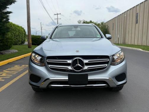 2017 Mercedes-Benz GLC 300 4MATIC