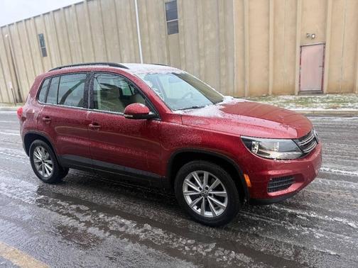 2015 Volkswagen Tiguan Auto SE