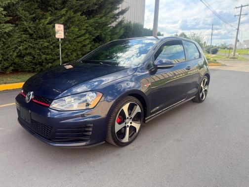 2015 Volkswagen Golf GTI 2.0T S 4-Door