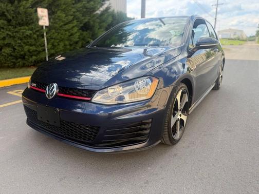 2015 Volkswagen Golf GTI 2.0T S 4-Door