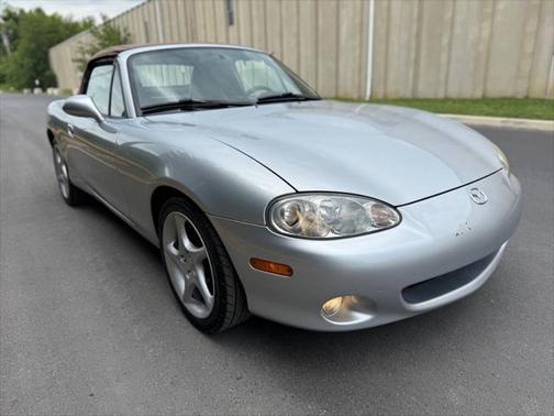 2001 Mazda MX-5 Miata LS