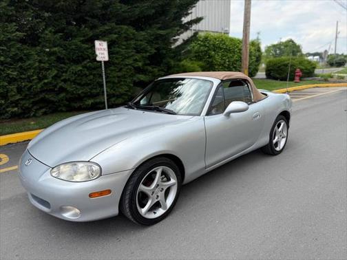 2001 Mazda MX-5 Miata LS