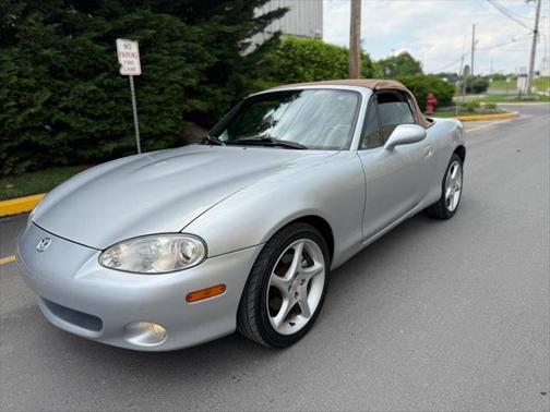 2001 Mazda MX-5 Miata LS