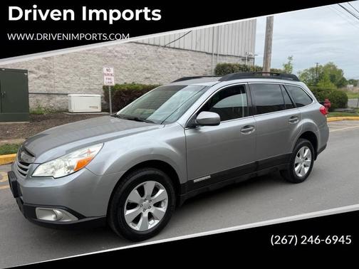 Steel Silver Metallic 2011 Subaru Outback 2.5 i Premium