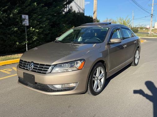 2015 Volkswagen Passat 2.0L TDI DSG SEL Premium