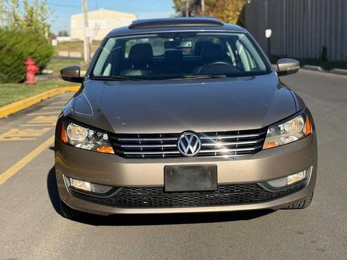 2015 Volkswagen Passat 2.0L TDI DSG SEL Premium